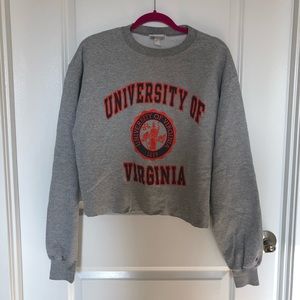 UVA cropped sweatshirt- vintage look Size L